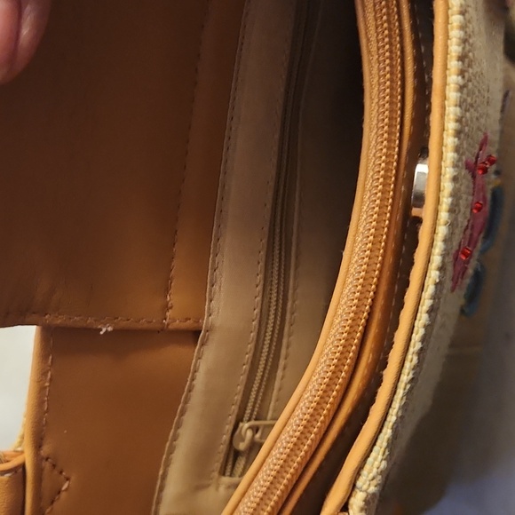 NWT beautifuk Strada beach themed purse detailed with cloth, sequins and beads - Picture 3 of 8